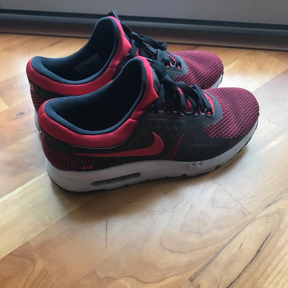Women’s Nike AirMax zero